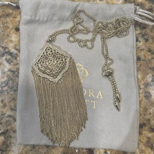 Kendra Scott Kingston Long Pendant Necklace in Gold!